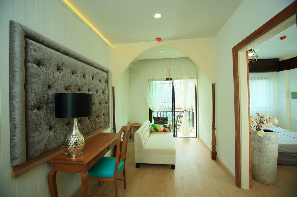 Icheck Inn Trams Square Chiang Mai Exteriör bild